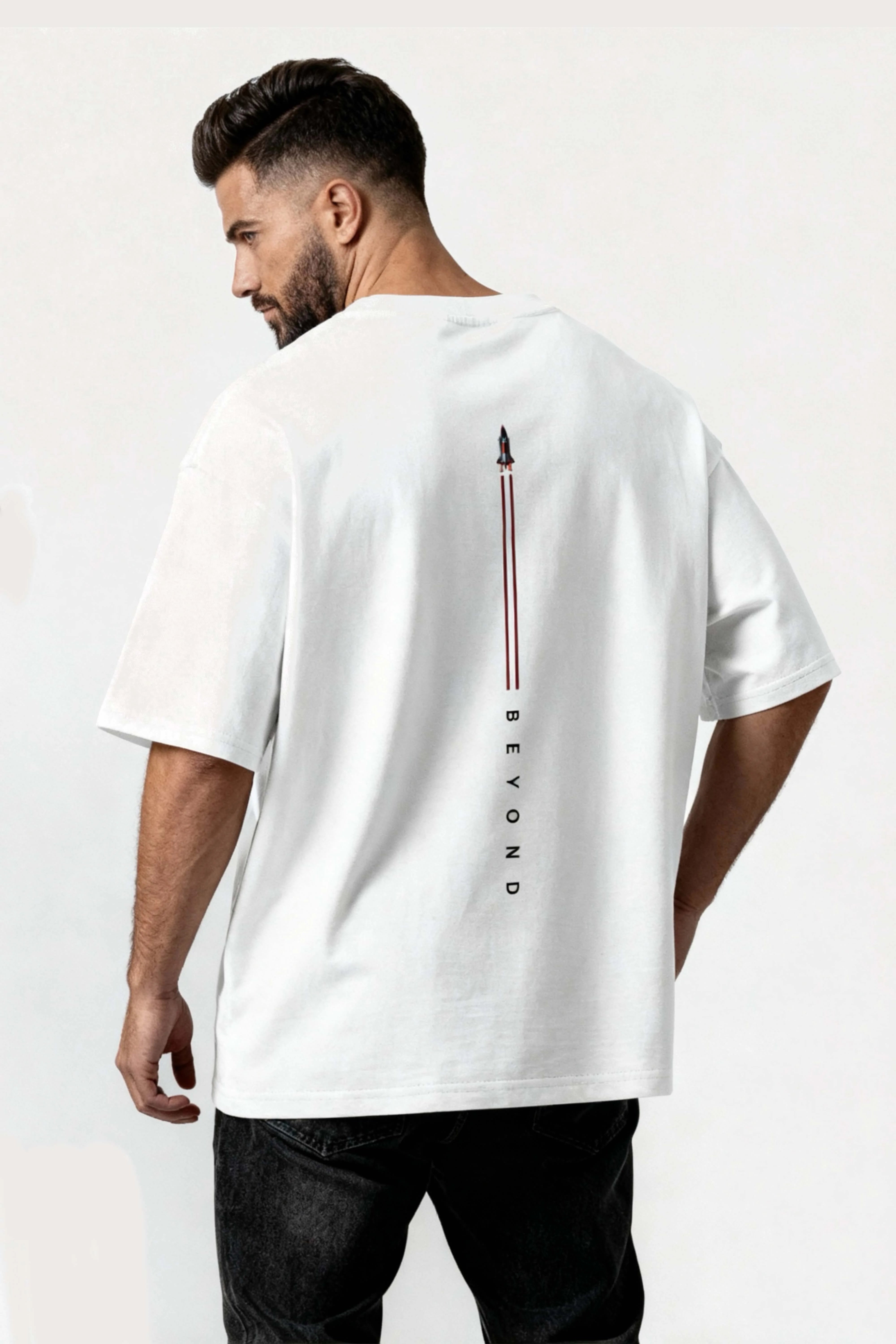 Men-oversized-white-tshirt-beyond-lifestyle