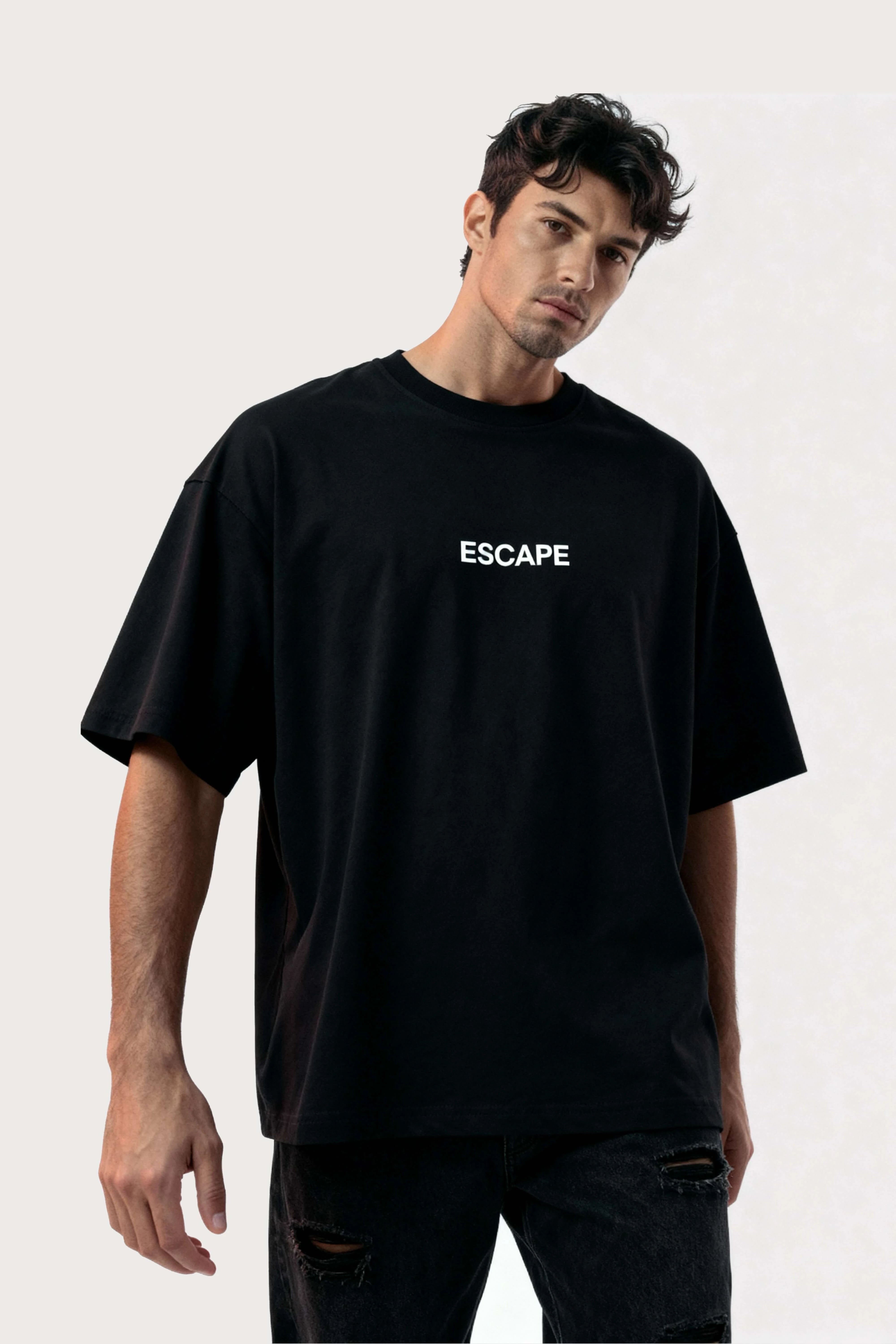 Oversized Black T-Shirt – Escape