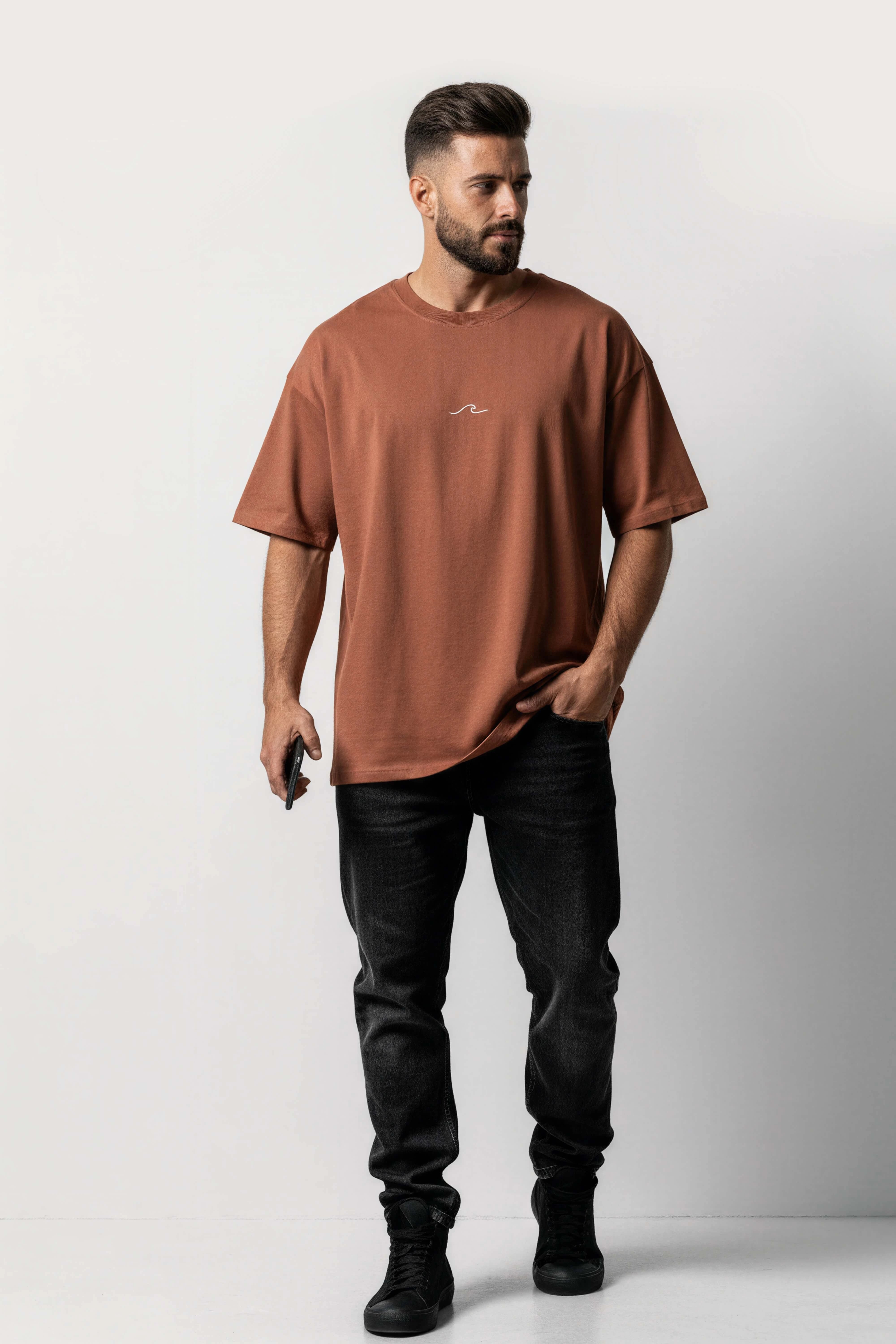 Oversized Brown T-Shirt – Born to Discover