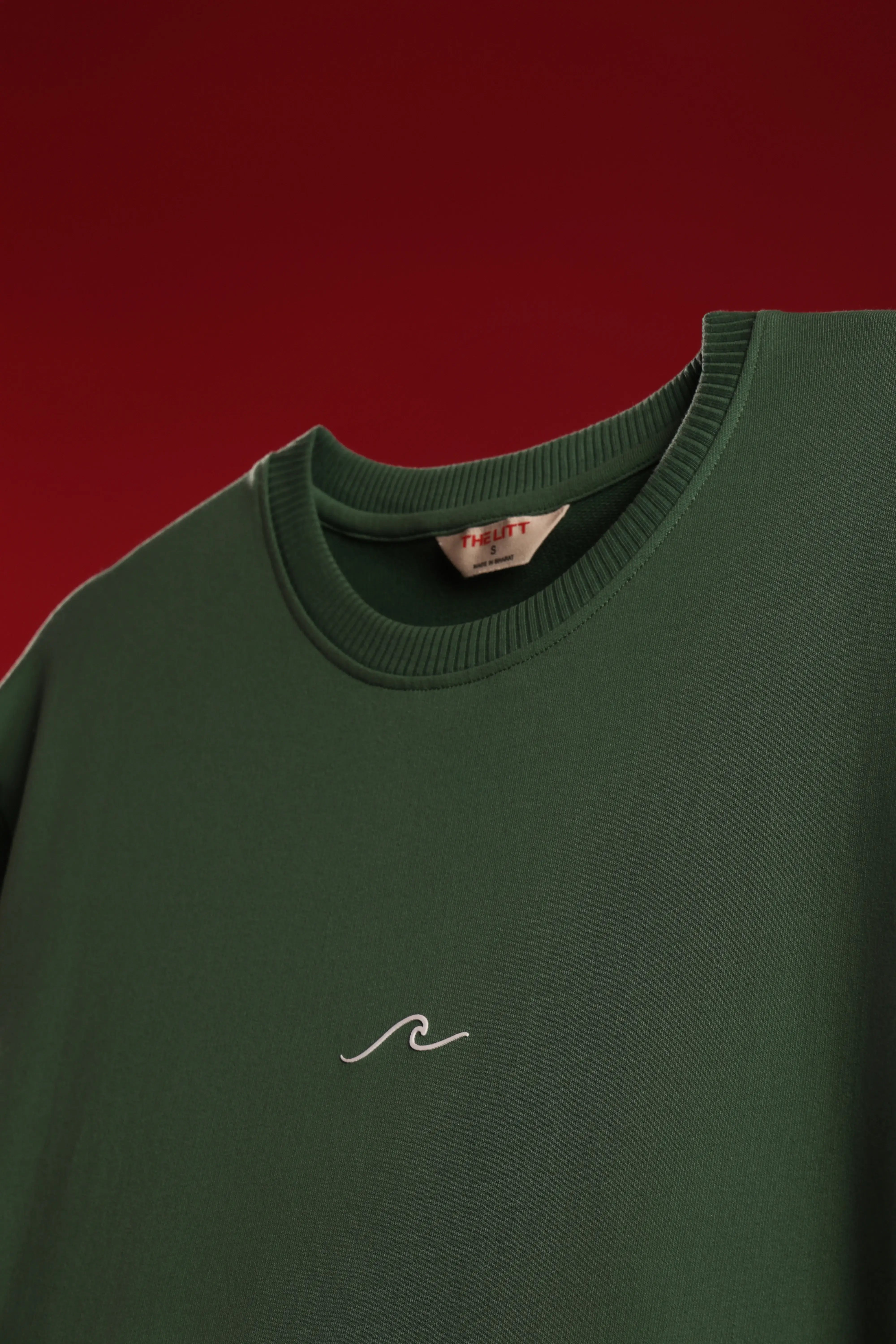 Oversized Green T-Shirt – Born to Discover