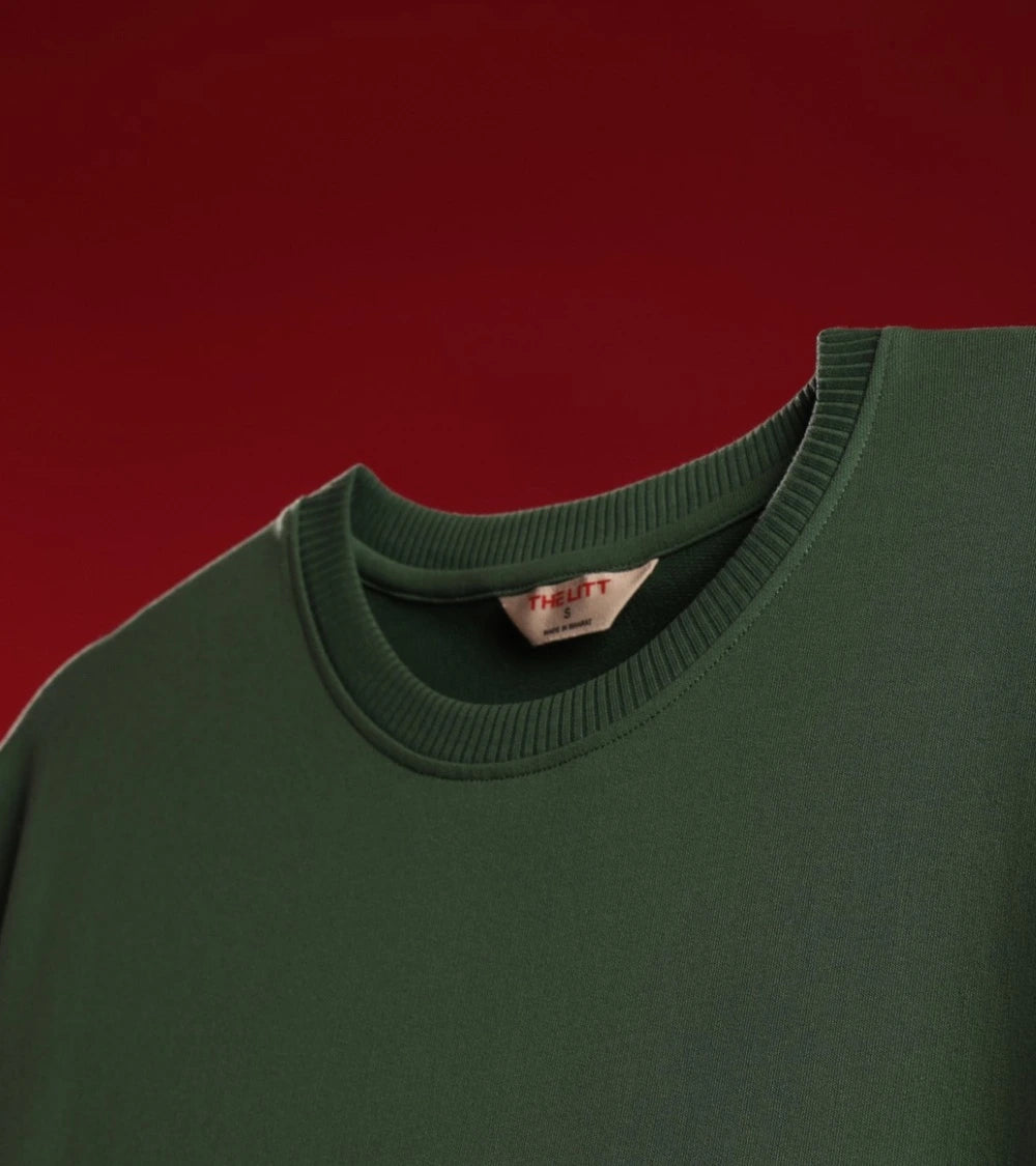 men oversized green t-shirt neck close look