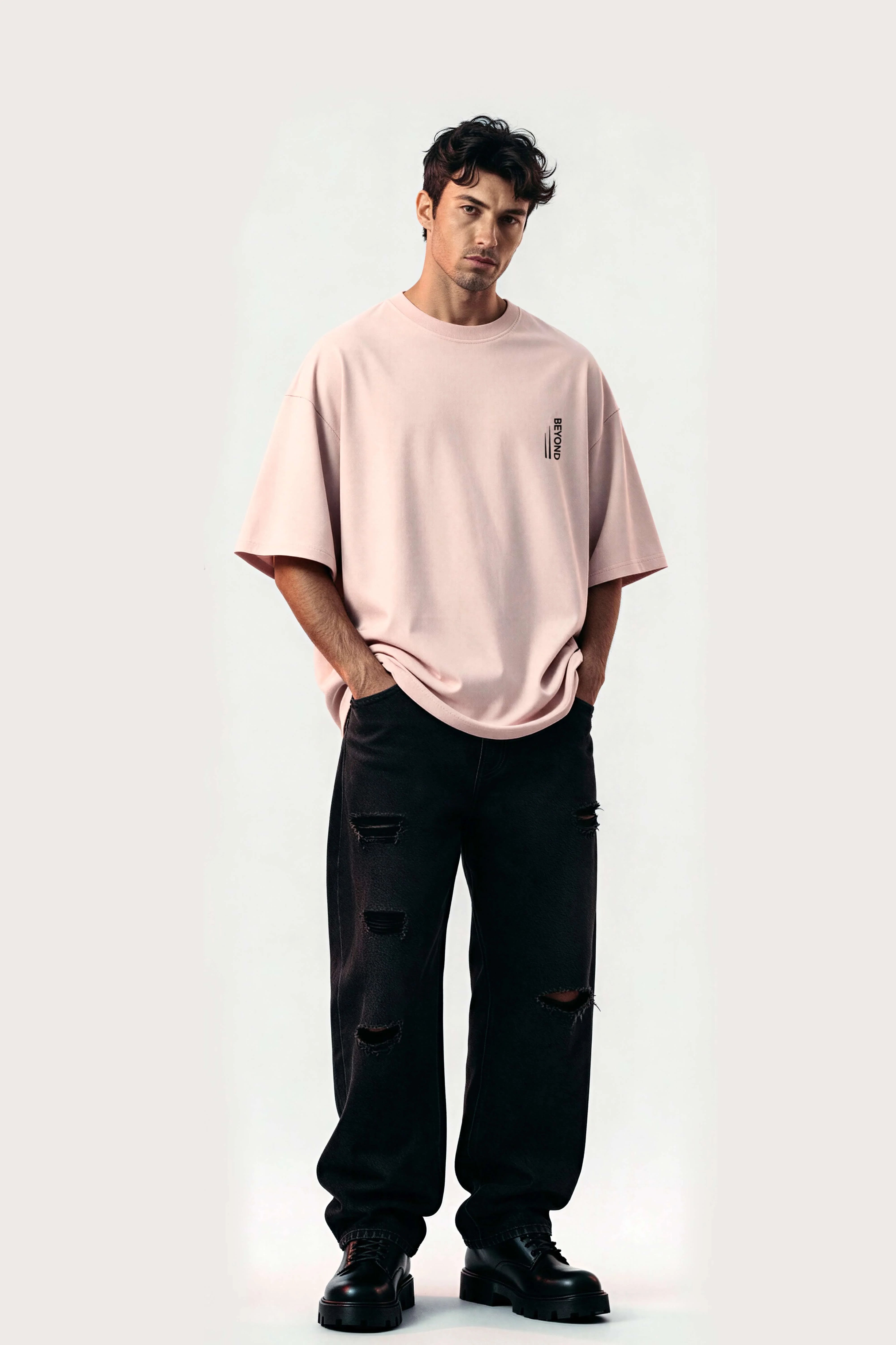 Men-oversized-beige-tshirt-beyond-model