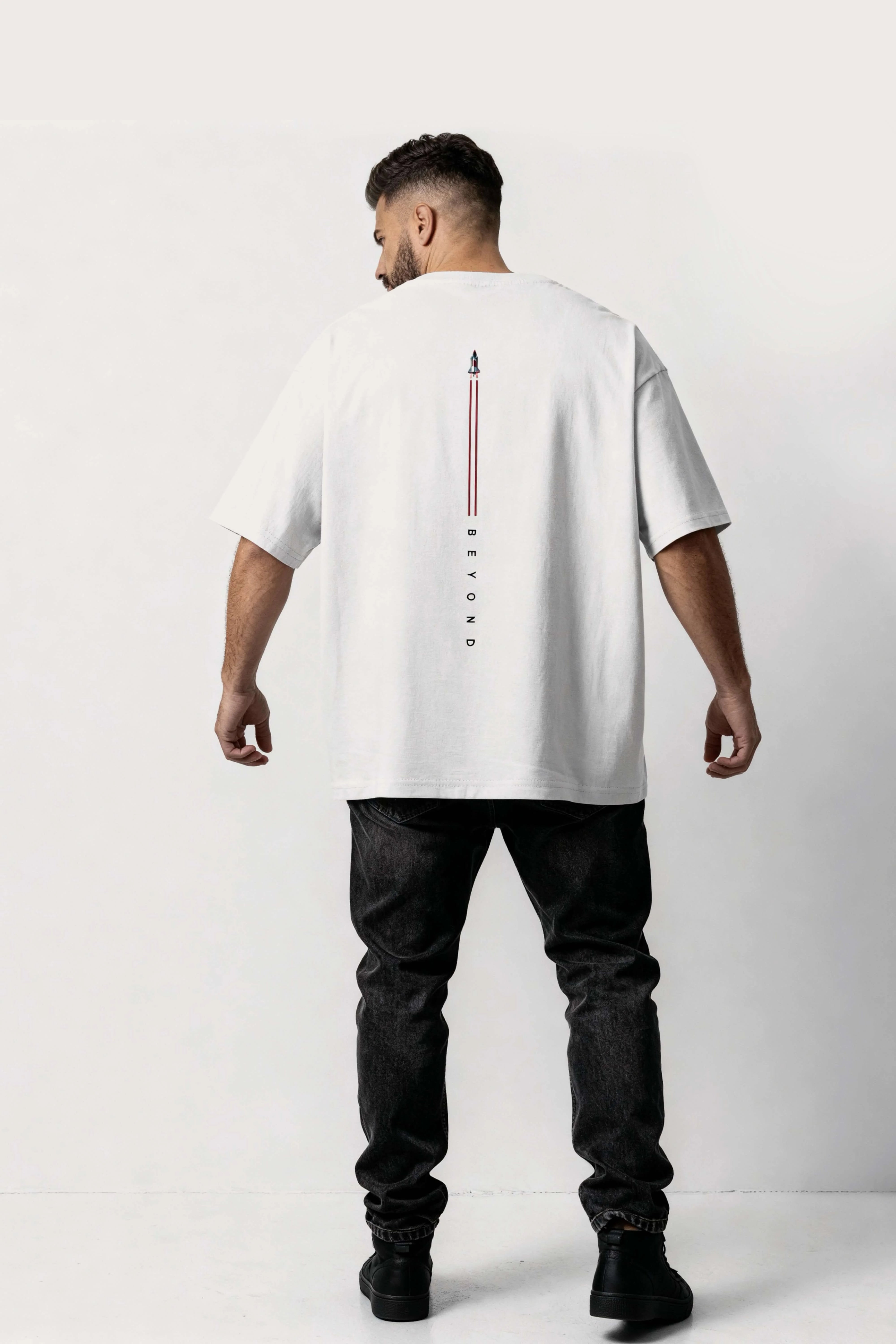Men-oversized-white-tshirt-beyond-folded