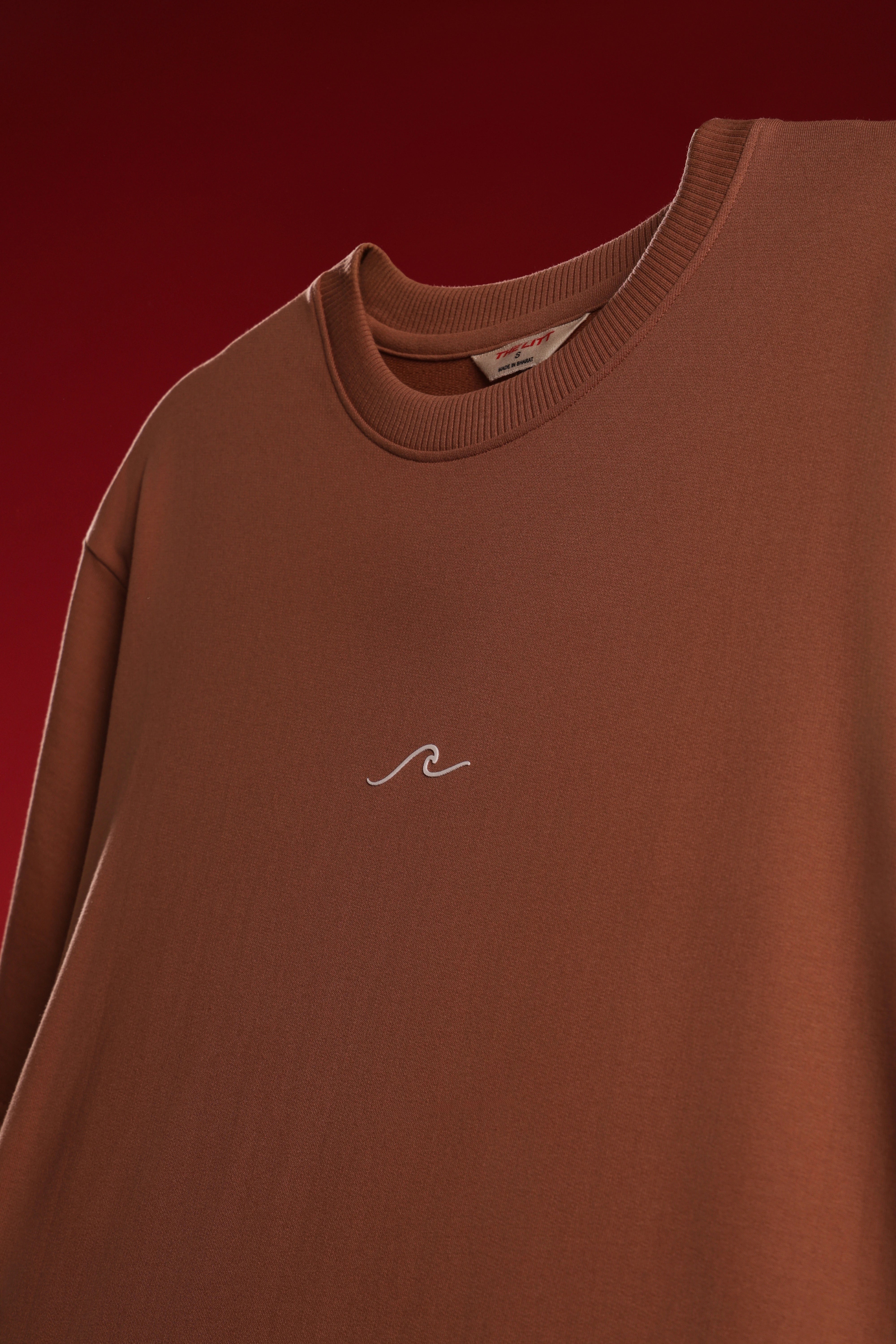 Oversized Brown T-Shirt – Born to Discover