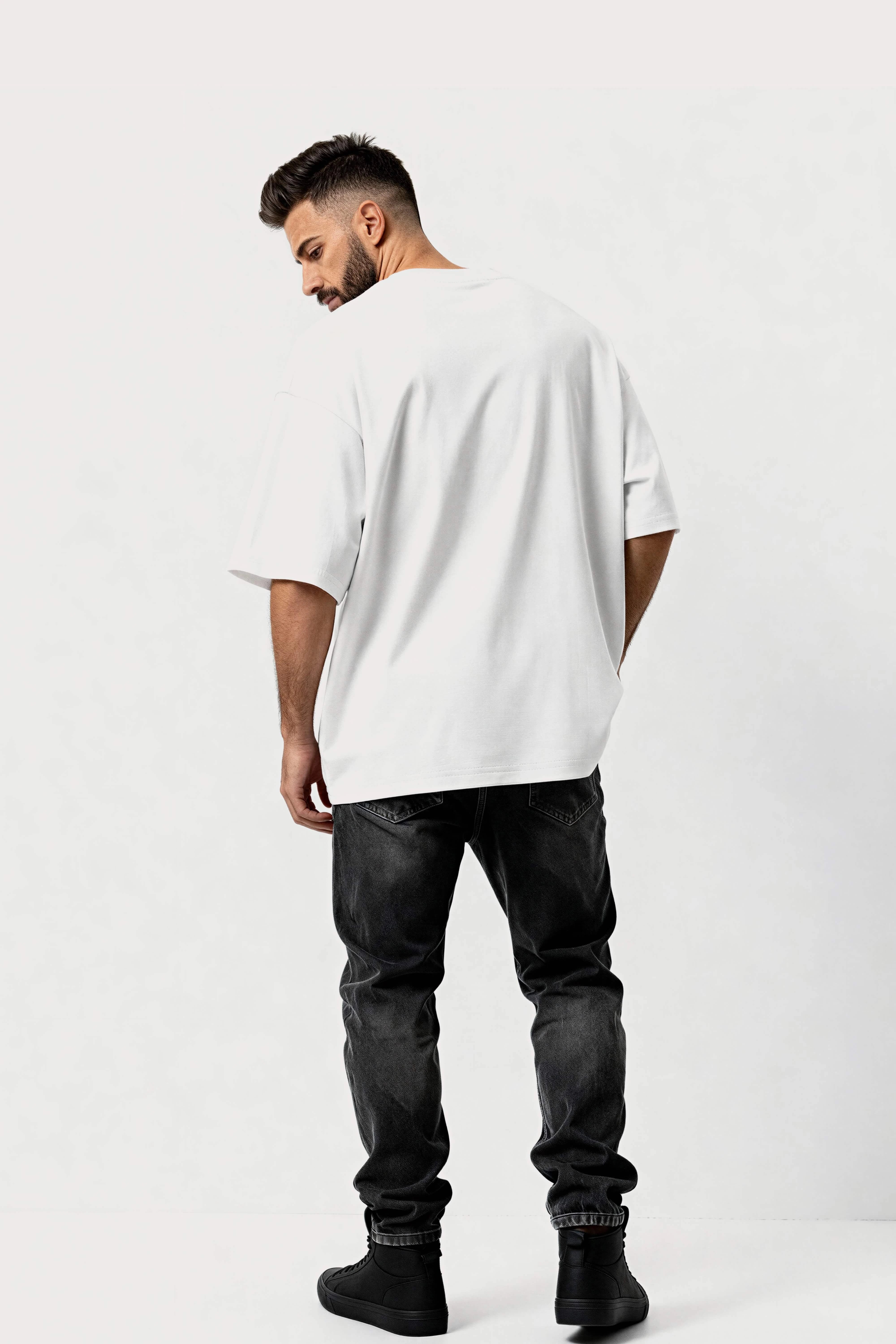 Oversized White T-Shirt – Explore