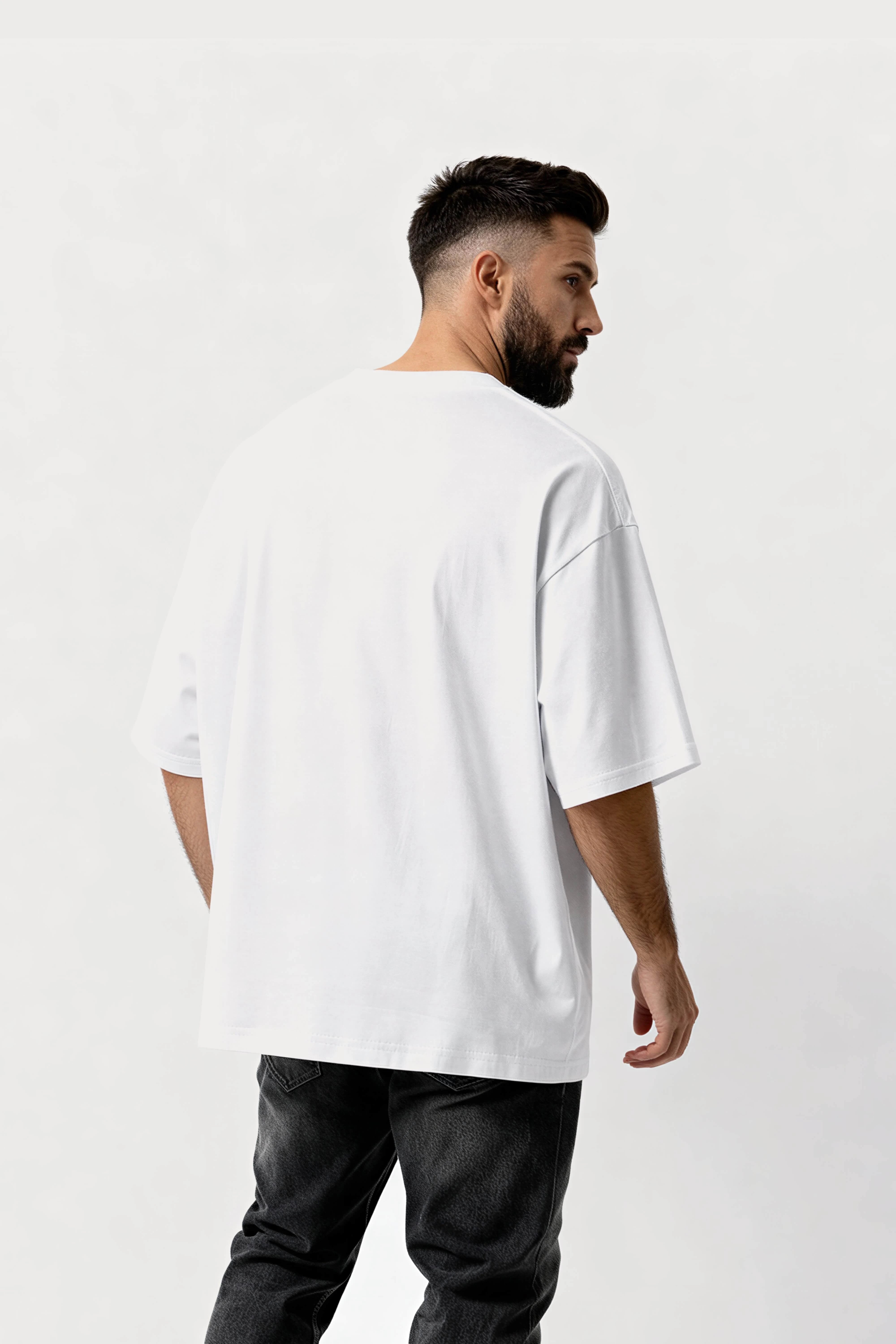 Oversized White T-Shirt – Explore