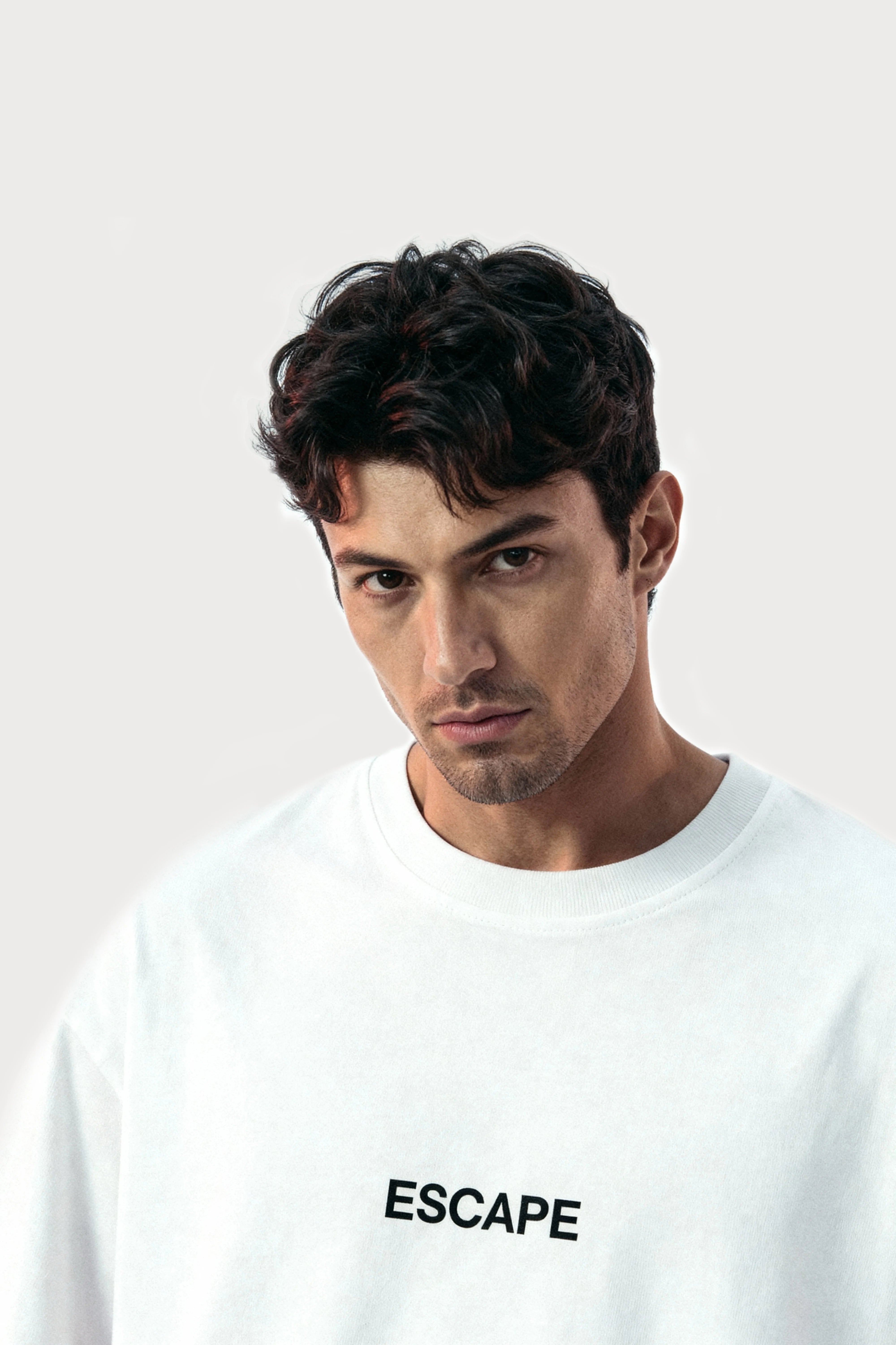 men-oversized-white-tshirt-escape-logo